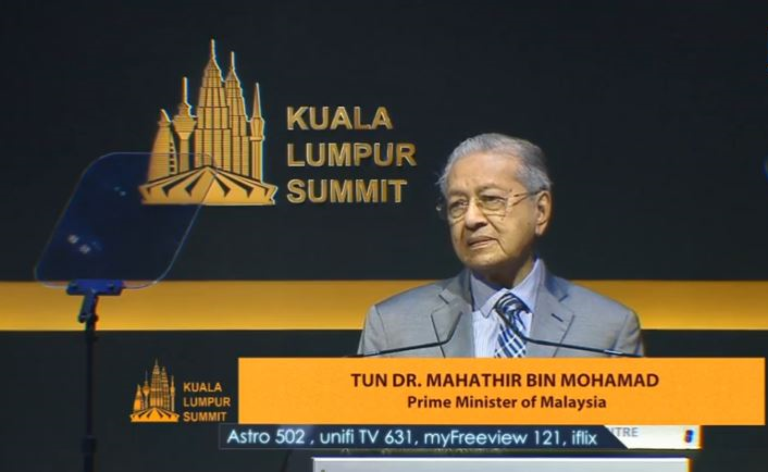 ماهاتیر محمد رهبر مالزی در اجلاس کوالامپور